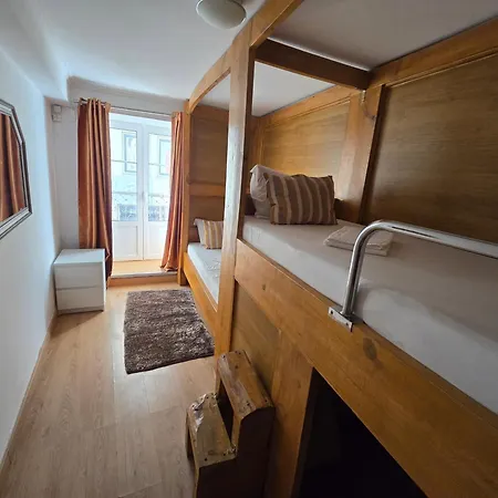 Housegogo Apartman *