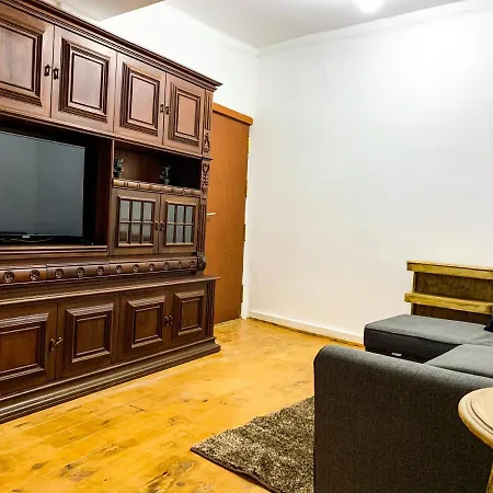 Apartment Housegogo *